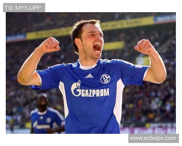 沙尔克04客场大胜，汉莱信心大增